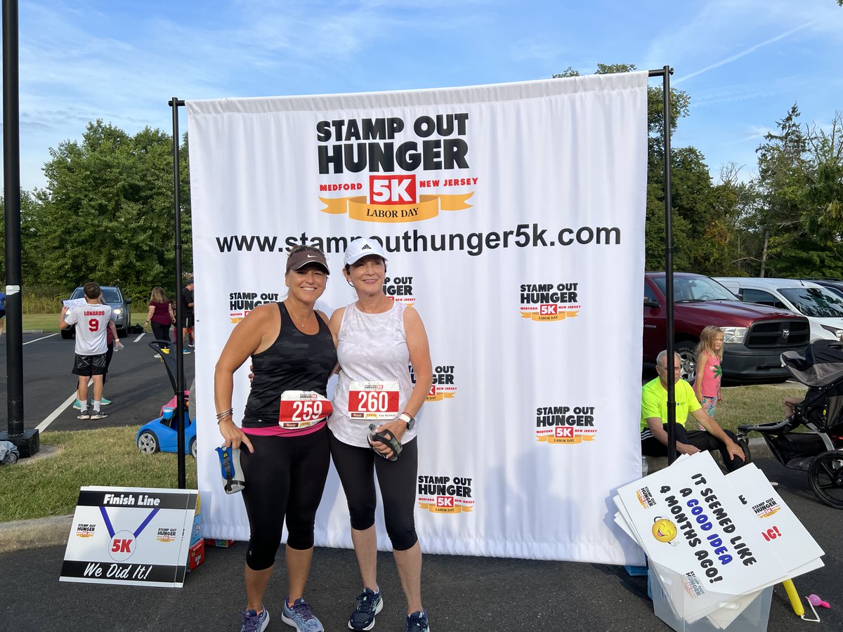 Hunger5K's tweet image. After completing our #certified5kcourse, treat yourself to delicious refreshments, including a variety of bagels, courtesy of Medford Bagel Shop! As a reminder, the price will increase on August 1, so sign up now to take advantage of the discounted rate! stampouthunger5k.com