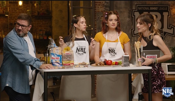 Esa cara del chef <a href="/danigarcia_ca/">Dani García</a> en la #NationalBimboLeague cuando <a href="/mariaisabelrr9/">Masi</a> le dice que el equipo de @djmariio no ha dejado nada de cebolla para los demás ¡esa cara!  #BimboNBL