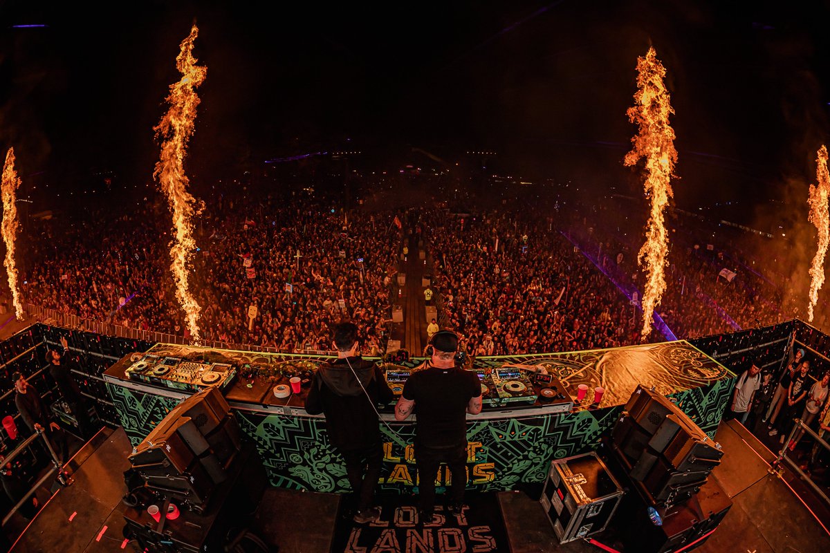 knifepartyinc's tweet photo. 😈🔪 https://t.co/L3c9K4RVLt