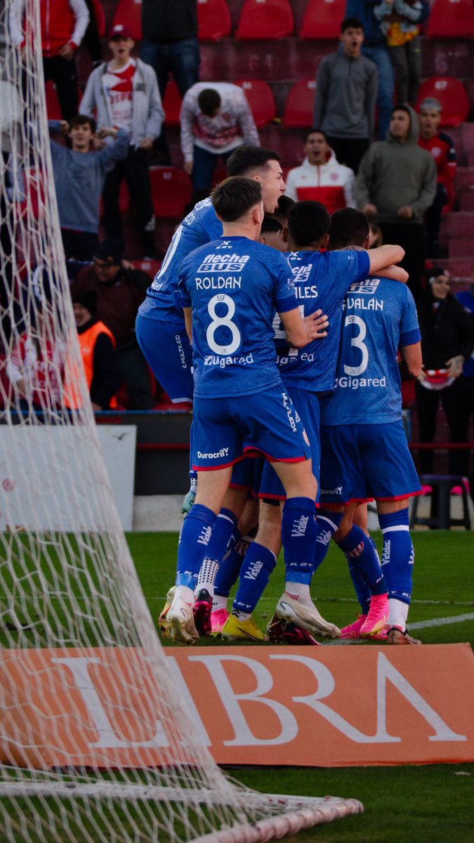 🇦🇹 GANOOOOOOO UNIÓN - El Tate venció 2-0 a Defensa y Justicia en el 15 de Abril. Luna Diale (penal) y Domina convirtieron los goles de la victoria.