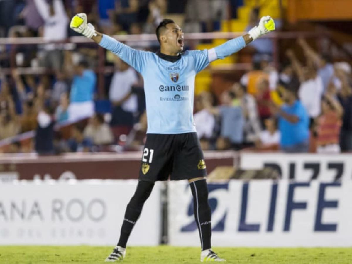 atlante_mundo's tweet photo. Duelo de arqueros goleadores 🧤🔥
Los últimos 2 grandes porteros del Atlante en el ascenso se enfrentan mañana en el estadio Tlahuicole.
#TeamKampa 🆚 #teamgansito https://t.co/nCkTdDLMEi