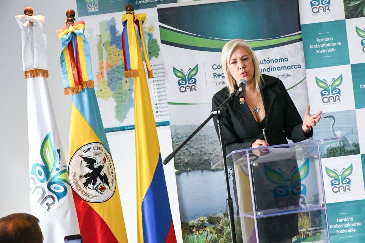 olgalucialfonso's tweet photo. La adopción del POMCA del río Sumapaz es un avance importante para proteger y restaurar los ecosistemas de la cuenca, que están sufriendo de fragmentación y degradación debido a las actividades humanas.👇🏻 https://t.co/CMRd8ntv5p