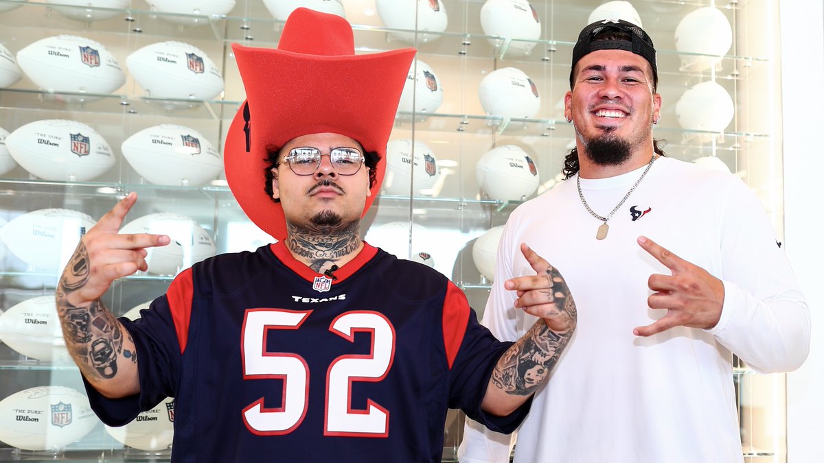 .<a href="/ThatMexicanOT/">ThatMexicanOT</a> 🤝 Houston Texans 

Congrats on the album drop 🥳