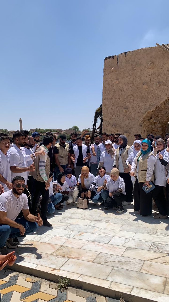 كل إنسان له أحلام وتطلعات في الحياة ونحن نعمل على تحقيقها كل يوم ونسعى جاهدين لتحويل أحلامنا إلى حقيقة والإنسان الذي يعيش بدون حلم يسعى لتحقيقه سيعيش بلا هدف
#حلم_تحفظ_التاريخ