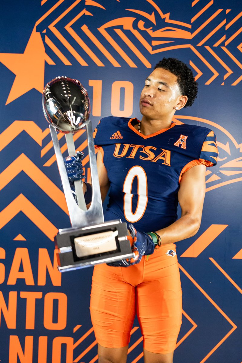 Chr1stianHarris's tweet photo. Thanks @CoachJessLoepp for a great time at THE @UTSA https://t.co/MYimxhVaRJ