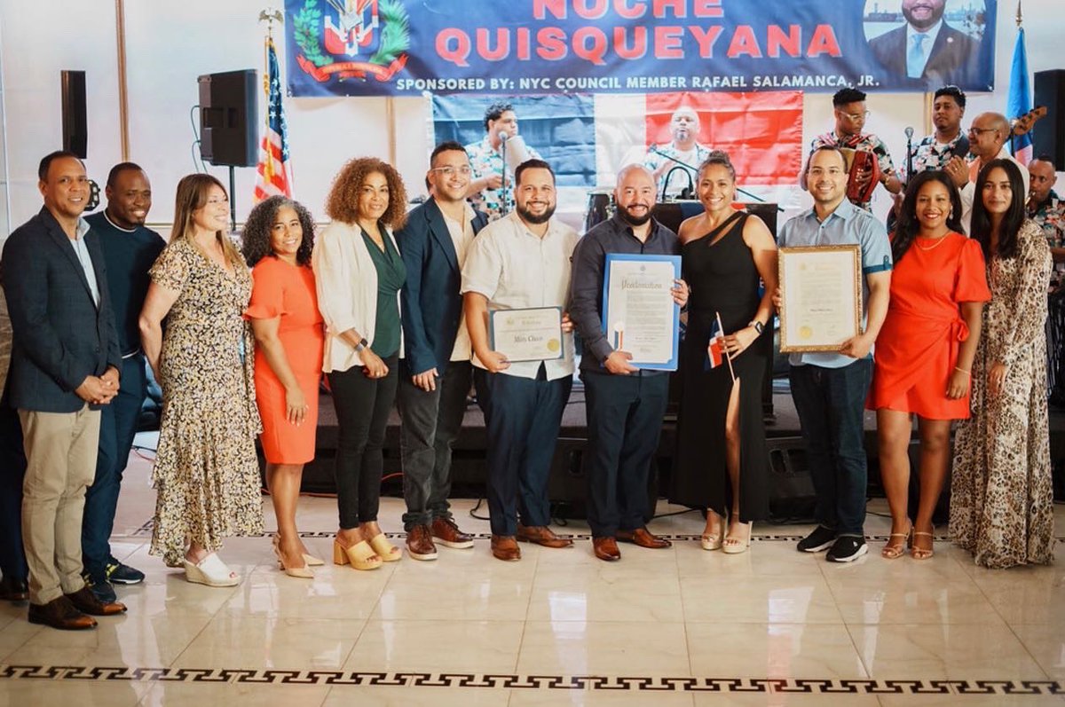 CMSalamancaJr's tweet photo. Thank you to everyone who came out and celebrated Dominican heritage with us last night during our annual #NocheQuisqueyana celebration where we honored 4 outstanding Dominican women - @CrisContrerasNY, @ChecoMiosoty, @KarinesReyes87, and #RosaGarcia.

(1/2) https://t.co/e6xvmhg9vX