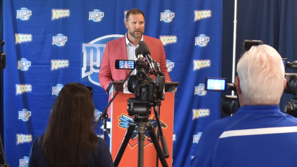 Blue Dragon head coach Drew Dallas speaks to the media on Friday during the Jayhawk Conference Media Day at Riverfront Stadium in Wichita. The Blue Dragons were the preseason favorite for the 2023 title. Release:hutchinson.prestosports.com/sports/fball/2… #BreatheFire