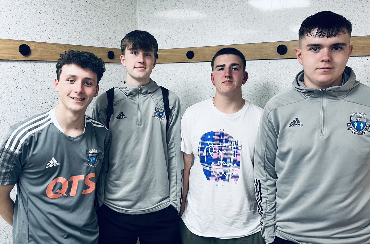 Darvel2006's tweet photo. Another 90mins in the legs for the squad against a strong physical Camelon juniors team seeing the game finishing 3-1 in their favour , 
Some positives taken away from the game including the appearances of four 07s lads Jamie , Kerr , Blair and Lewis , well done https://t.co/ahuxr3dGJm