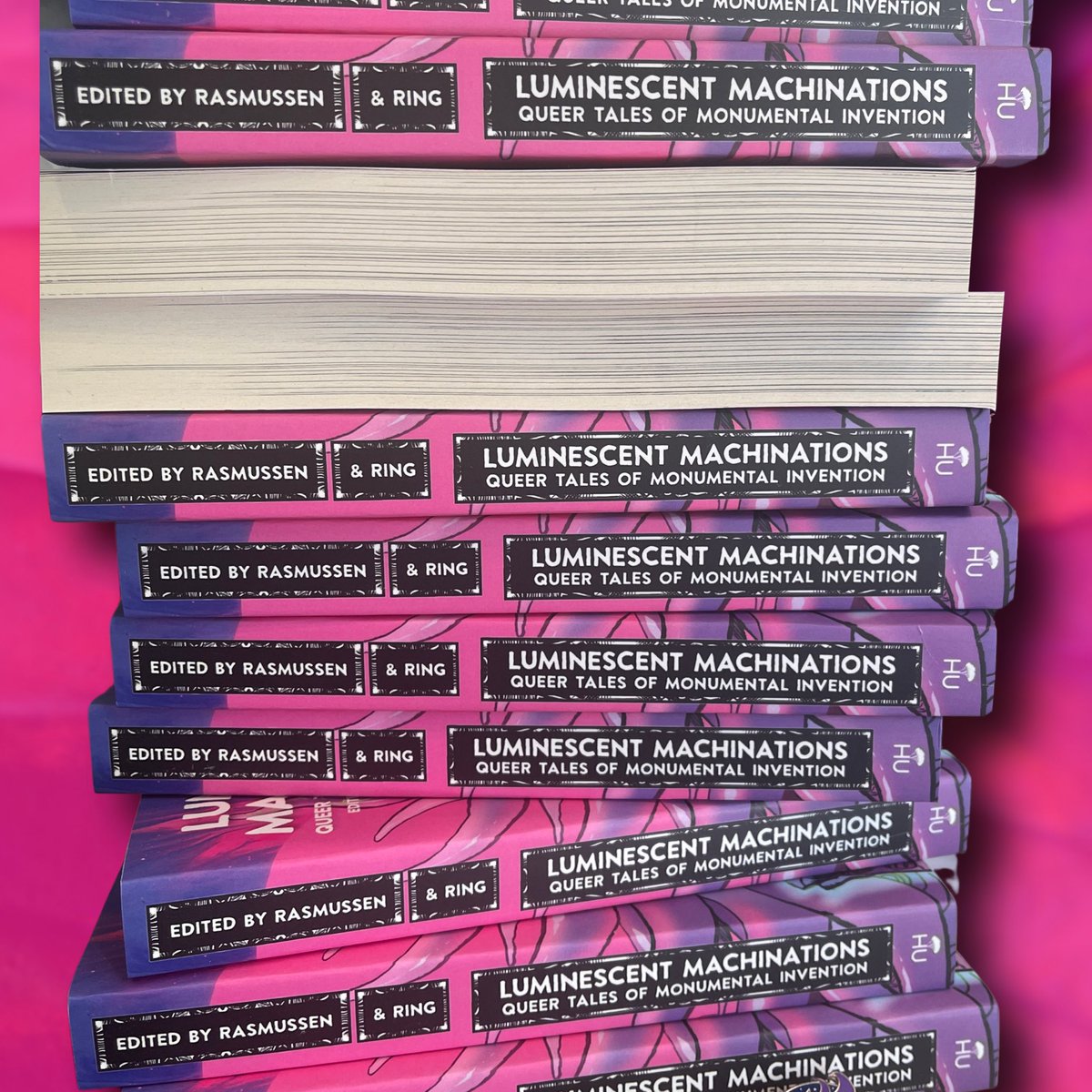 neonhemlock's tweet image. Go on, get yourself a book.

neonhemlock.com/ebooks/lumines…