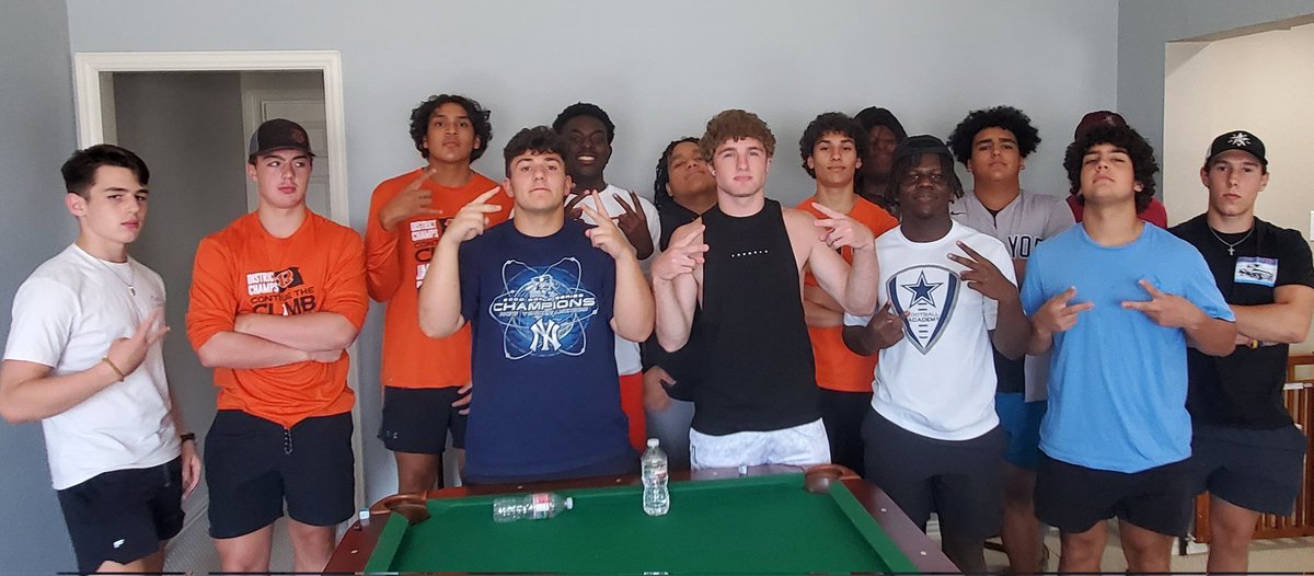 CoachJudie5372's tweet photo. DLine annual BBQ Madden, and pool tournament! Really enjoy seeing the guys fellowship together, and build those life long bonds! Had alot of fun. Ate alot of food! These boys ate a whole 15 pound brisket and half of a 12 pounder! #JFND #Trenches #BulkingSeason https://t.co/e25fHPCP15