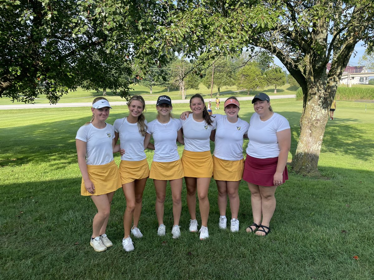 Ladygatorgolf tweet media