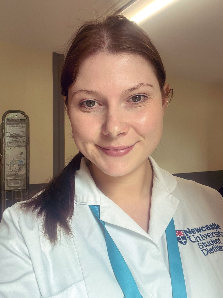 Today was my official last day of B placement, 12 weeks at @NorthumbriaNHS has given me a fantastic insight to a variety of areas, from paediatrics, weight management, to critical care and surgical. Looking forward to some time off before C placement in September! 📚👩🏻‍⚕️

#rd2b