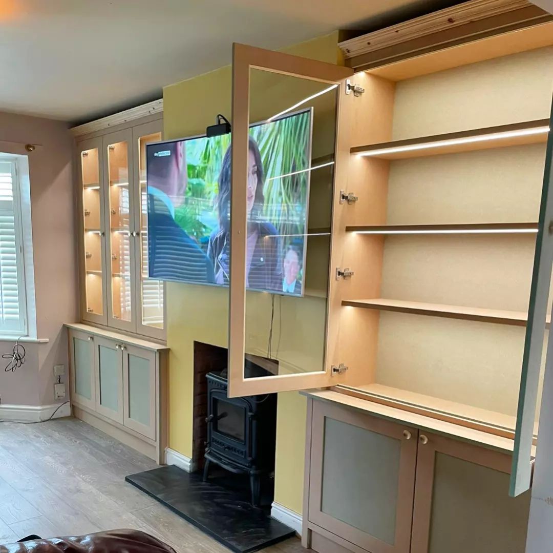 ELS_Lighting's tweet photo. We supplied custom lengths of our COB LED [4000K], resulting in end to end illumination, no joints and no waste! Each strip also customised with extra long power cable to allow routing back to one driver

#ledlighting #cabinetlighting #ledtape #bespokeservice #homeideas https://t.co/K8sIQU5a8p