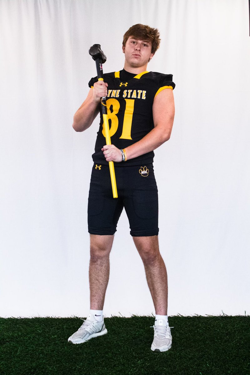 Had a great time at Wayne State yesterday! Thank you <a href="/LMasters8/">Logan Masters</a> @KalebGaster <a href="/Coach_Prosser/">Collin Prosser</a> <a href="/CoachKrueger3/">Tanner Krueger</a> for having me!