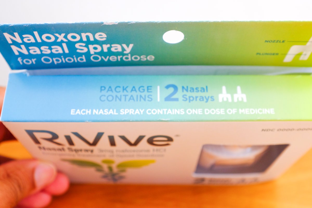 nabarund's tweet photo. Just approved by @US_FDA please welcome:
RiVive
3mg naloxone nasal spray
by NON-PROFIT Harm Reduction Therapeutics

STOP SAYING "NARCAN" because now you have a 35% cheaper option.

Donations: 200,000 free doses via @RemedyAlliance!! https://t.co/SUFs6UvJof