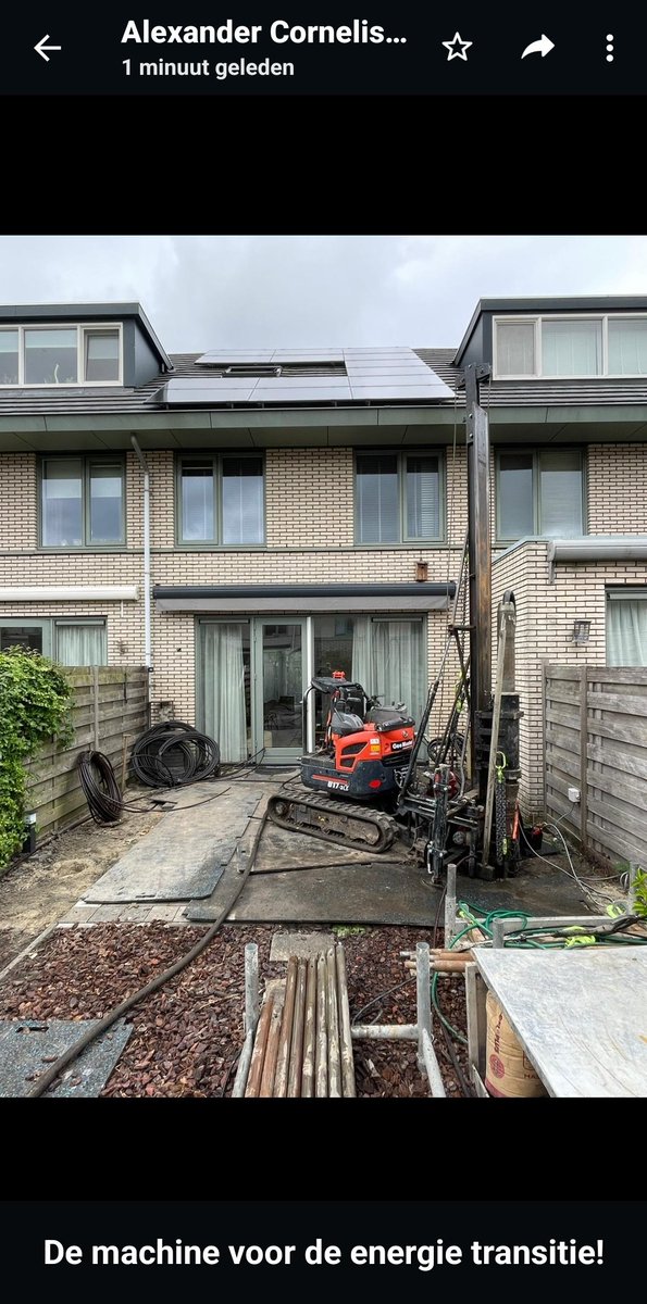 berekenmaar's tweet image. #warmtepomp #gasloos geluidloos, duurzaam, kan in bijna iedere bestaande achter- of voortuin. Een briljante uitvinding door de Willie Wortel vd bodemenergie #GeoMaster met bewezen resultaten! Stuur gerust DM naar deze tevreden klant 😀👍