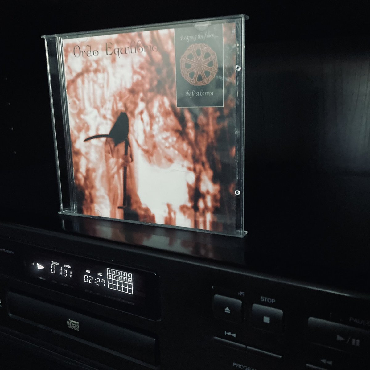 tukahdus's tweet photo. Classic masterpiece!
#darkambient #coldmeatindustry #ordoequilibrio https://t.co/g2Vm1wuGOS