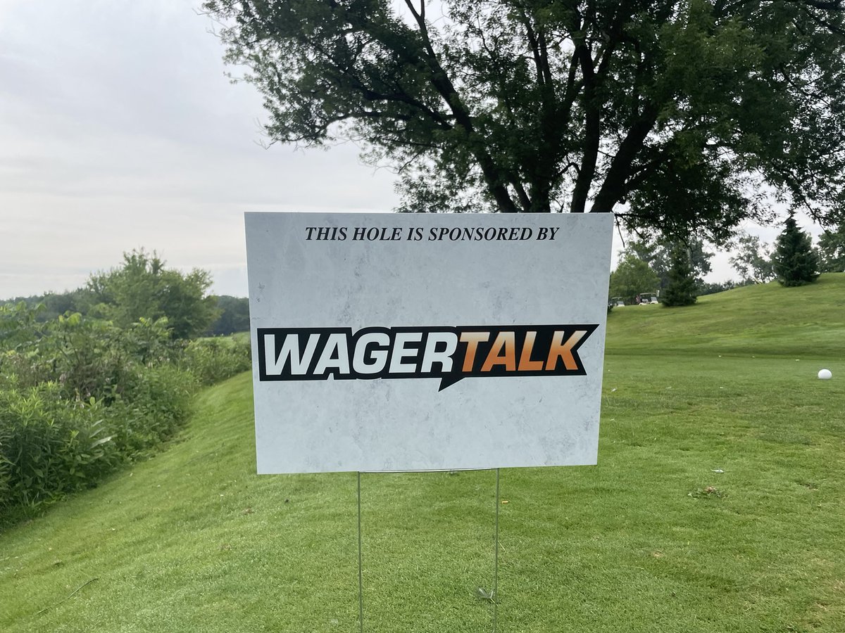 MellissaWolff's tweet photo. Thank you @WagerTalk for your sponsorship and making our community reach out more successful! https://t.co/deqJ1S1sOW