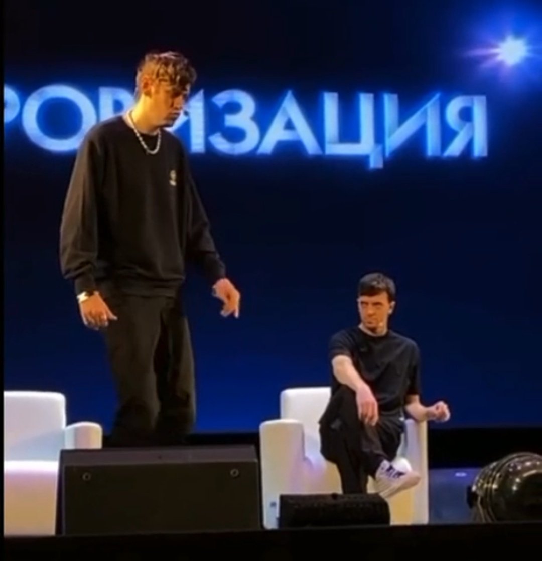 all_iikka's tweet photo. года идут, но что-то остается вечным https://t.co/qrWWBtdfeN