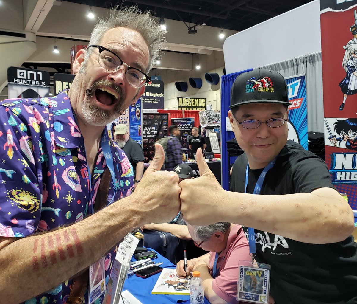 sanukisyokunin's tweet photo. With Scott Zillner. Thank you for inviting me to Japan World Heroes. August 18-20, Burbank.

#ultrasketch #godzillasketch #JapanWorldHeroes https://t.co/Uist15f0ra