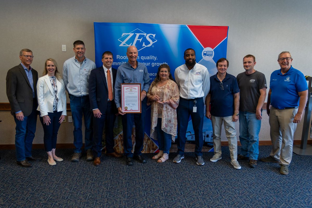 MIAgExport's tweet photo. We happily recognize Zeeland Farm Services (ZFS), a family-owned and operated business, as our 2023 Ag Exporter of the Year! MDARD Director Tim Boring presented the award, recognizing ZFS as a partner in Michigan's growing agricultural sector. Learn more: https://t.co/A6JguP8T0T https://t.co/Si3QsZ5sHL