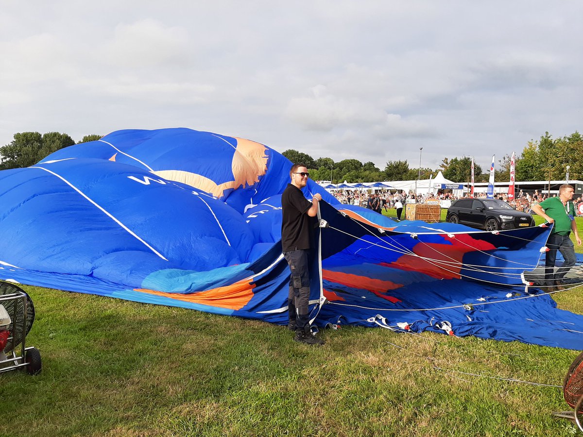 Friese Ballonfeesten tweet media