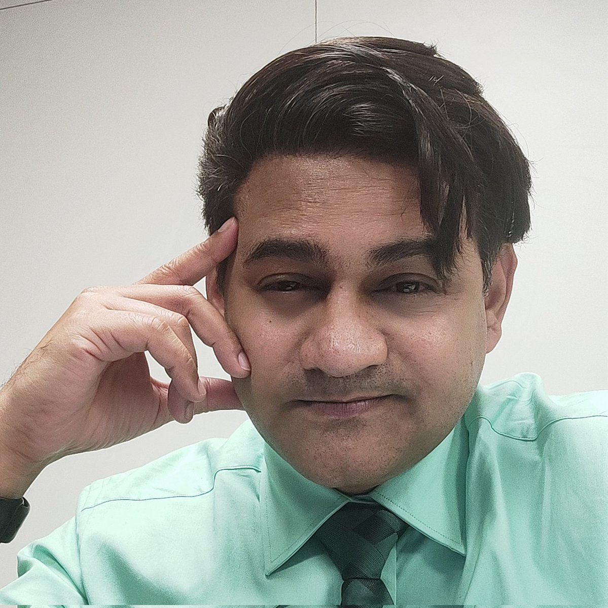 SanjeevJV's tweet photo. #NewProfilePic #FunPic #MattPose https://t.co/IDaE5qontI