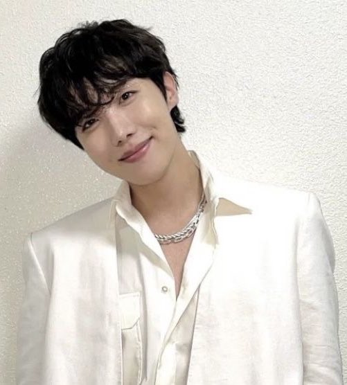 DenunciaWeverse's tweet photo. 💌: Carrds Hoseok 

Envie cartas para o Hobi durante seu período de alistamento.

✨Use: #/Dear_jhope_from_ARMY

🐿 https://t.co/8U4wY69cWV

🐿 https://t.co/xDOANmTJH1 https://t.co/DyFgpeI8nV