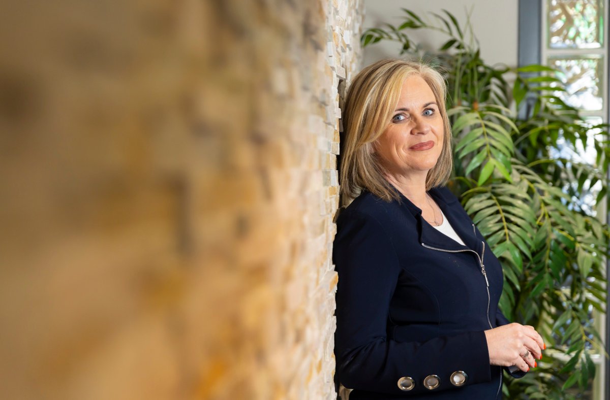 Tweetinggoddess's tweet image. Please add your own ...let's spread some positivity and shine a light on people now while they are with us. Thanks #XMagic #Twittermagic 6/6