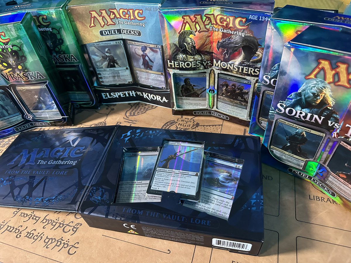 kurohitsuki's tweet image. I know there are #Previews going on but I wanted to drop some more pics of the prizes for the #RepresentationMatters charity event tomorrow!

Streams starts at 1pm est on Saturday and Sunday 👉🏾Twitch.tv/Kurohitsuki 👈🏾