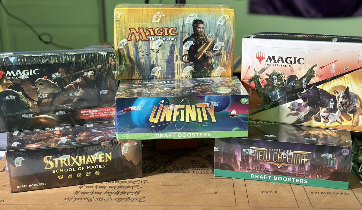 kurohitsuki's tweet image. I know there are #Previews going on but I wanted to drop some more pics of the prizes for the #RepresentationMatters charity event tomorrow!

Streams starts at 1pm est on Saturday and Sunday 👉🏾Twitch.tv/Kurohitsuki 👈🏾