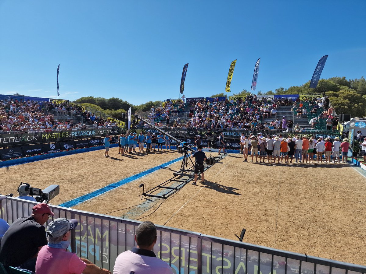 Boccaletti83's tweet photo. 🌞 Sous un soleil de plomb, bravo à l'équipe Rocher pour cette victoire aux Masters de Pétanque à Six-Fours.
Un grand merci aux bénévoles de La Boule Joyeuse des Îles et à leur président, Bruno Golé, pour cette belle organisation👍
#petanque #sixfours #FFPJP #Var https://t.co/T3mSncDeoY
