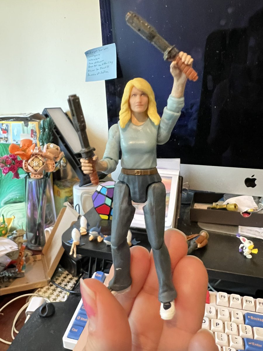 StevenRayMorris's tweet photo. I was chatting with @BradJost yesterday, and was reminded that I bought this triple dinosaur set from Jurassic World: Dominion just for the 2022 Ellie Sattler. Since I already had the dinosaurs, I just rescued Ellie from her plastic prison: https://t.co/PLRaM6yjTC