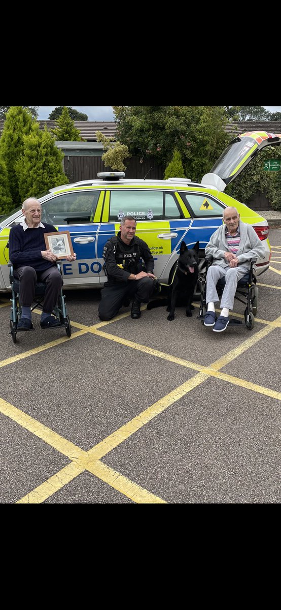 NS PoliceDogs tweet media