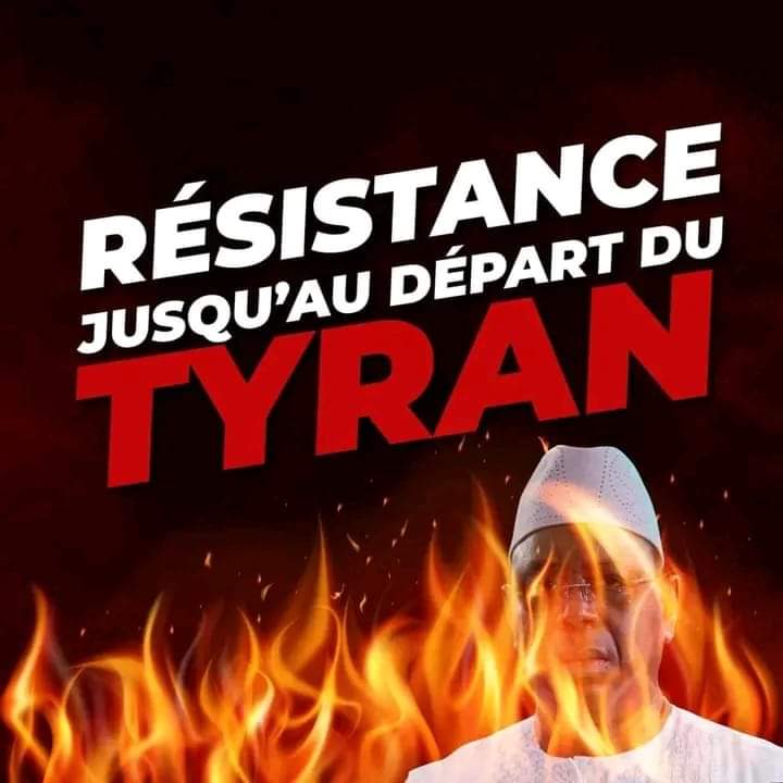 Le_Patriote_221's tweet photo. 🚨🇸🇳 Le combat final pour en finir définitivement avec le Sourd-Tyran.

Résistons pour le salut du Peuple, ensemble nous vaincrons inch'Allah !!!

#FreeSenegal
#Resistance https://t.co/tbxAD3gwOw