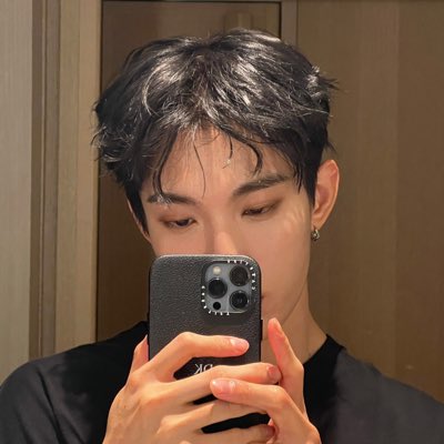 dokyeom apologist tweet media