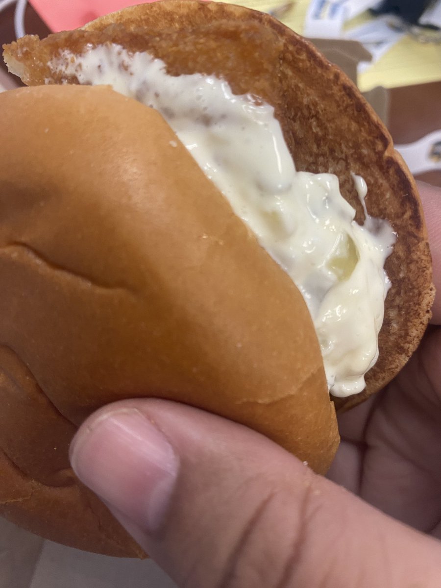 RetToGoLyft's tweet image. Hey @McDonalds can you tell me what is wrong with these two sandwiches that were not made properly?