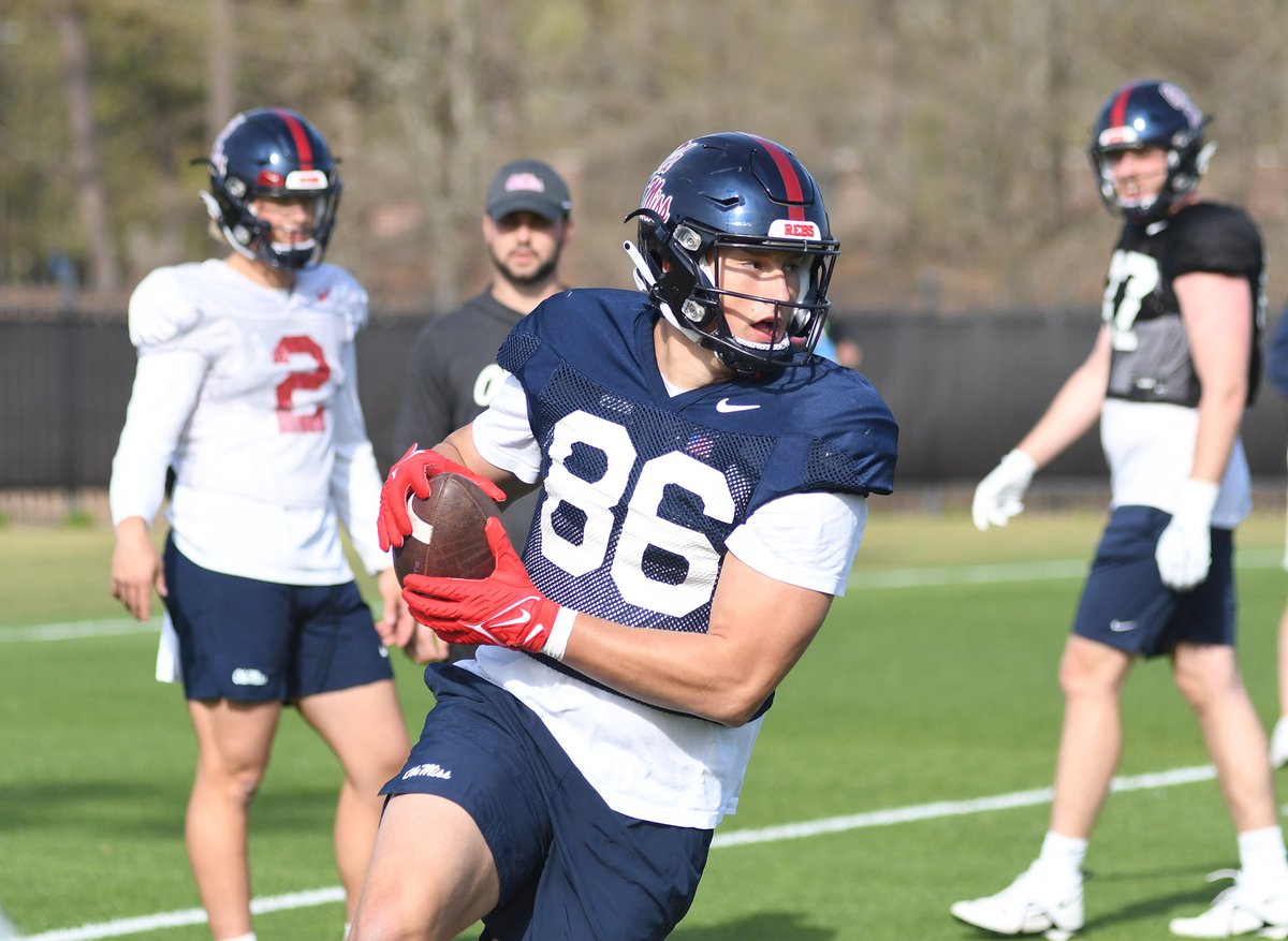 SpiritBen's tweet photo. 🚨🎙️ Caden Prieskorn’s ‘wild ride’ to #OleMiss ‘helped mold’ a potential NFL tight end https://t.co/a49dj0NJDd https://t.co/X7tlbA6dhB