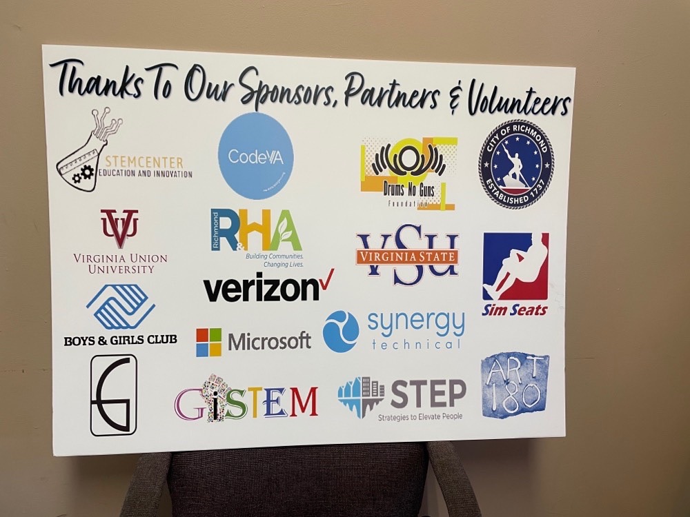 syntechusa's tweet photo. Today, some of our Synergy Technical team members are at RRHA's Calhoun Center being the technical partner for the Microsoft RVA Family STEAM Expo. #wedogoodwork #communityengagement #communityoutreach #stemday #rrha https://t.co/HmVEAOUTbl