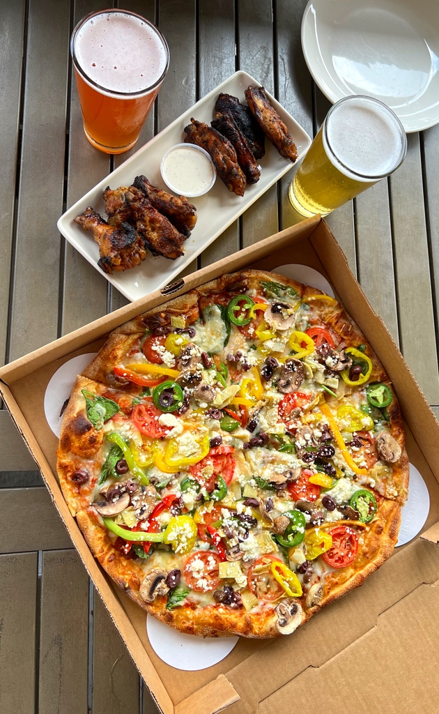 Beer + Wings + Pizza = a FOOD-tastic Friday! 🍺🍗🍕 Grab a seat on our patio and enjoy all of your Slice favorites all weekend long. Don't forget there's only 2 MORE DAYS to indulge in our exclusive @BhamRestWeek menus at our Lakeview, Vestavia and Crestline locations.