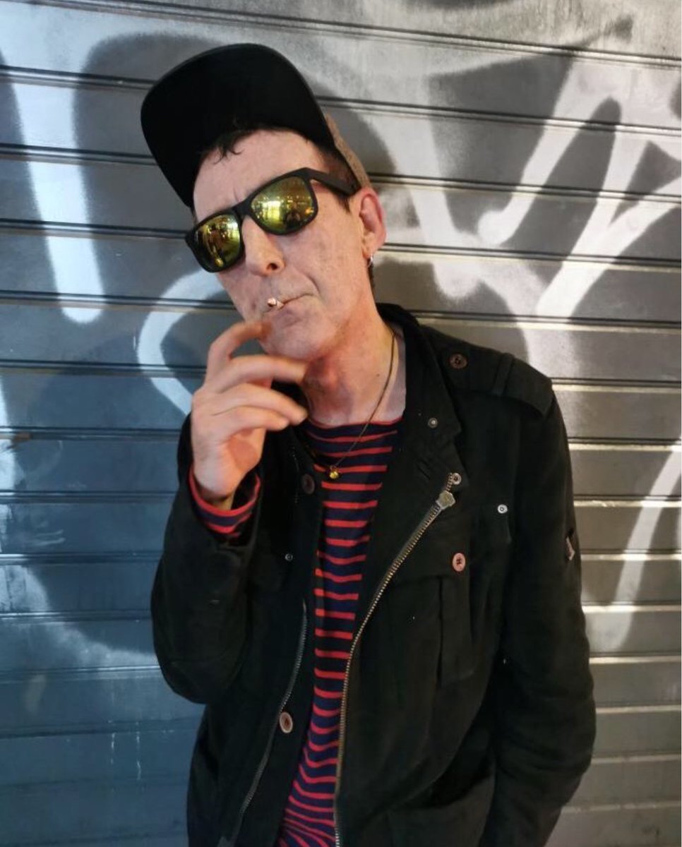 kick_doors's tweet photo. 'A special thank you to Paul Andrew Bedford of Kick Down The Doors PR who has been so instrumental in both Eater &amp; AB+Buddies since day one..'
#AndyBlade (#Eater main man) Thanks for the words Andy!
#makingthingshappen #creativethinking #consultancy #events #musicpr #connections https://t.co/d77q47Jsiu