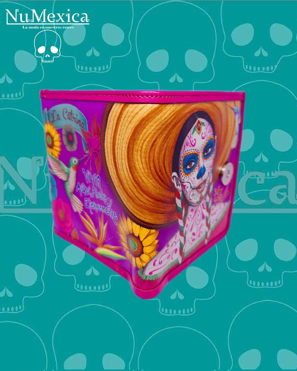 Numexica's tweet photo. Monedero modelo Kenzo Catrina 
Disponible en: 

📌 NuMexica Patio Frida 
📞 WhatsApp 55-48-57-81-35 
🛒https://t.co/rhSFB8RX8v

#monederosmexicanos #billeteramexicana #monederocatrina  #HechoEnMexico #consumelocal #numexicacoyoacan #numexica #lamodaennuestrasraices #catrina https://t.co/VGJRAMvssR
