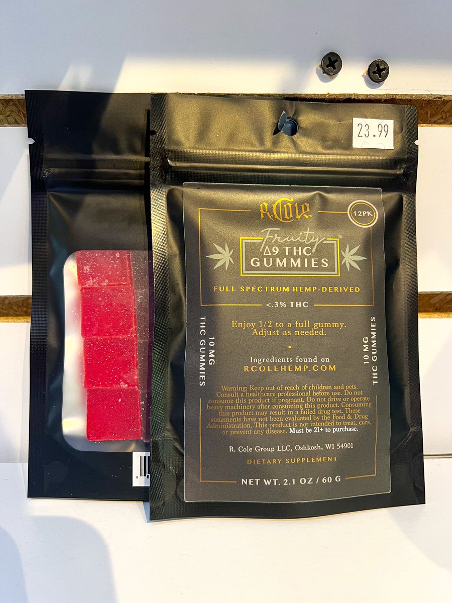 WashSlosh's tweet photo. Supporting amazing local businesses here at jts! Come check out these amazing products!! 

Hempworks 2g disposables, AWESOME tasting flavors ~ 37.99

R. Cole Delta 9 edibles, handmade, Sourced from USDA WI Hemp Farm ~ $23.99 
Website: https://t.co/1dnkMP4lq9 https://t.co/wZzhk8lStI