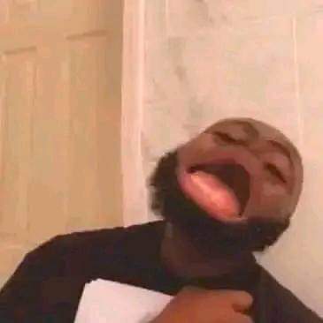 Girlfriend: baby I'm a virgin, no sex till after our wedding but we can be kissing tho.

Understanding Boyfriend: