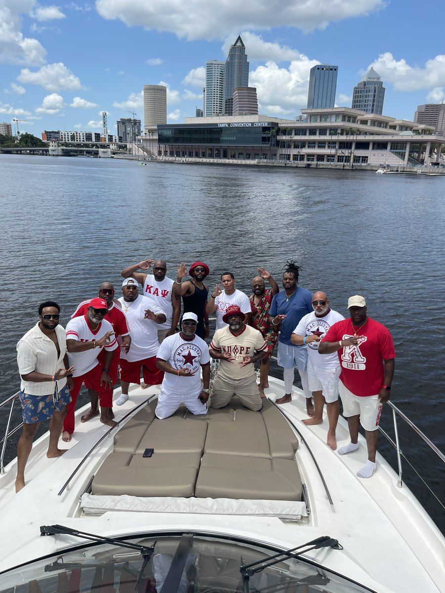 egivens's tweet photo. Enjoyed Conclaved 👌🏾♦️👌🏾 father and son!!! https://t.co/oH9I34tWP8