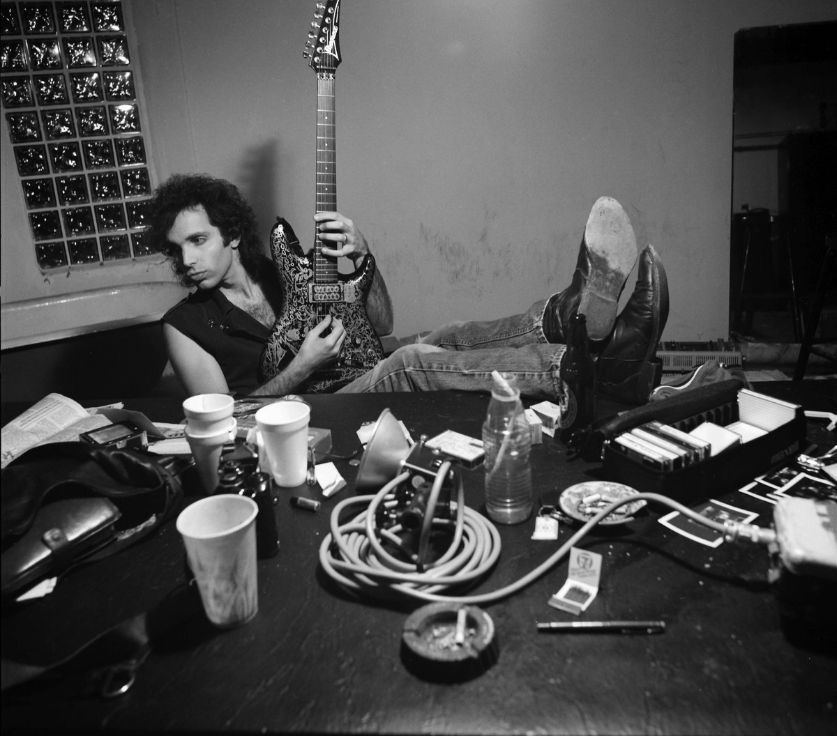 Joe Satriani tweet media