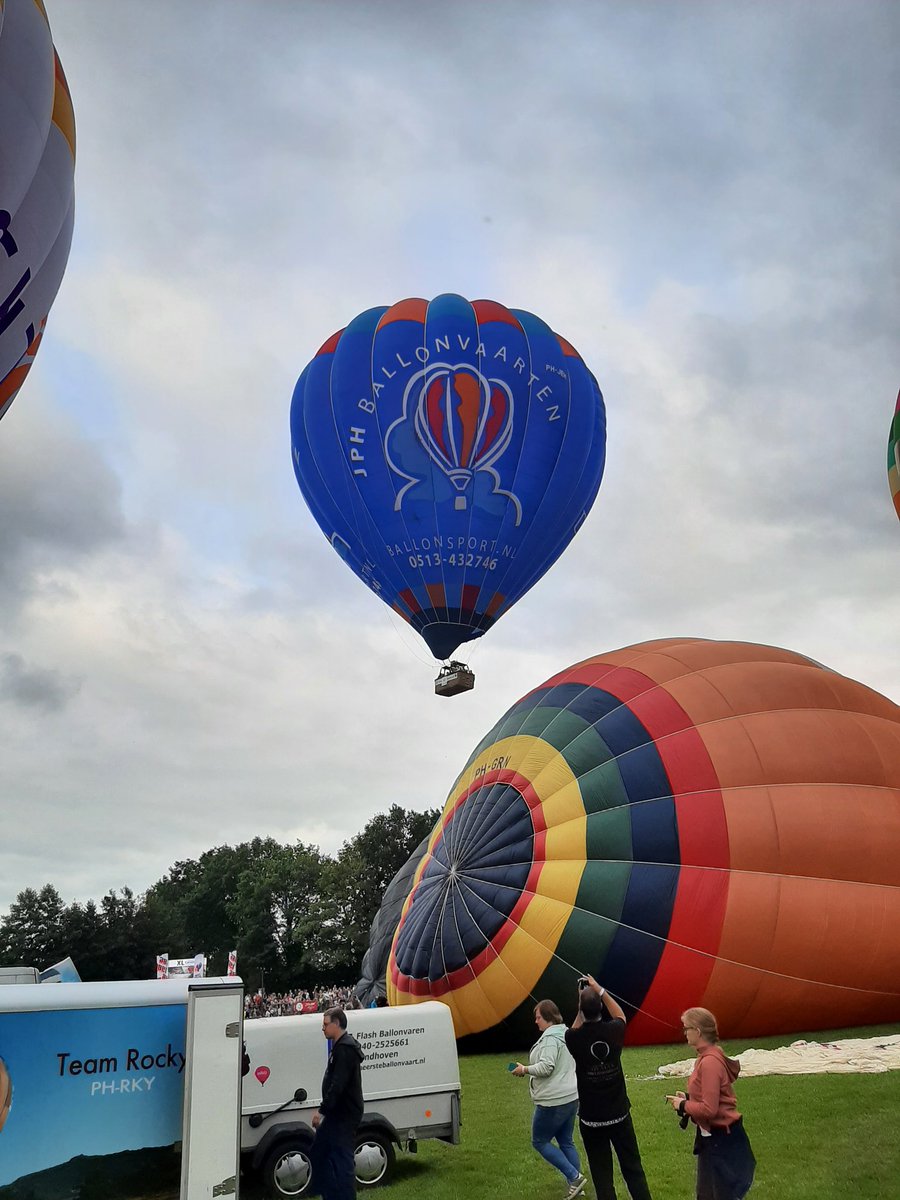 Friese Ballonfeesten tweet media