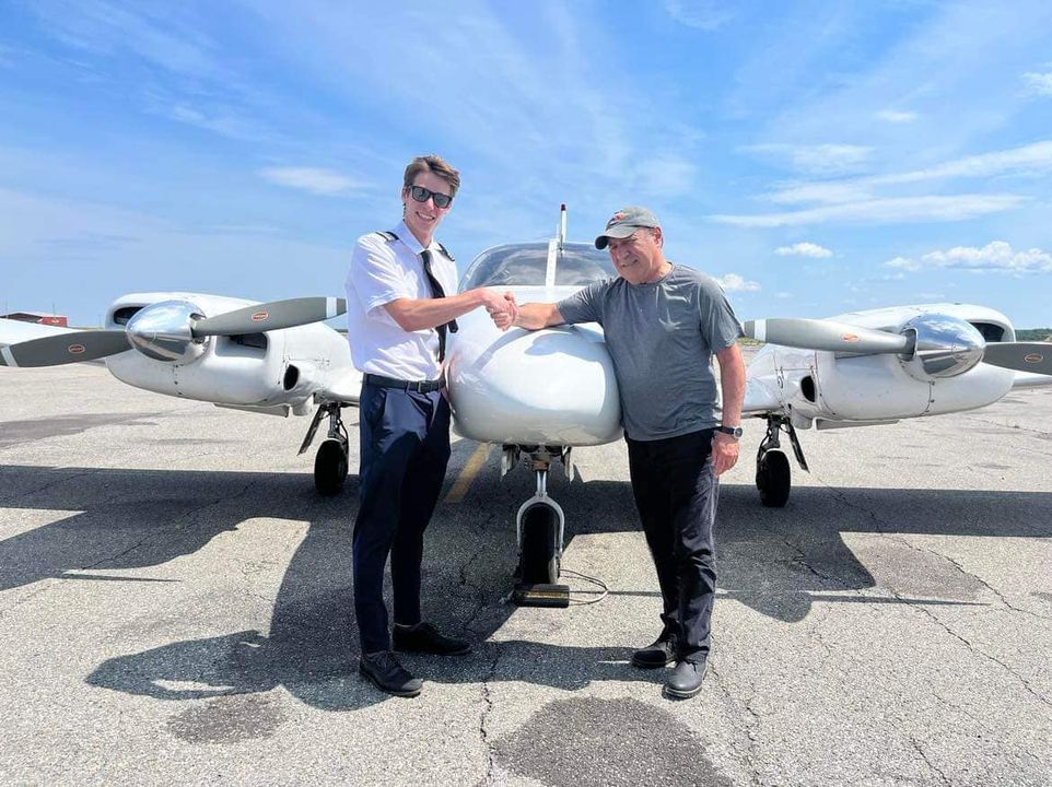 GFT: Gander Flight Training tweet media