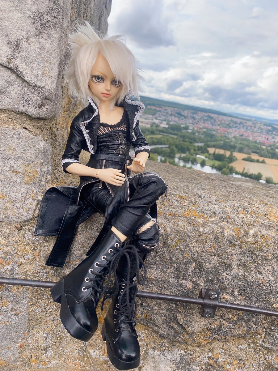 Waru_Chibi's tweet photo. 格好良い愛朔人形
(♡´∀`♡)
Rt 良い (♡ơ ₃ơ)
#bjd #vkei #minimee #DEVILOOF https://t.co/vJjts6QYOy