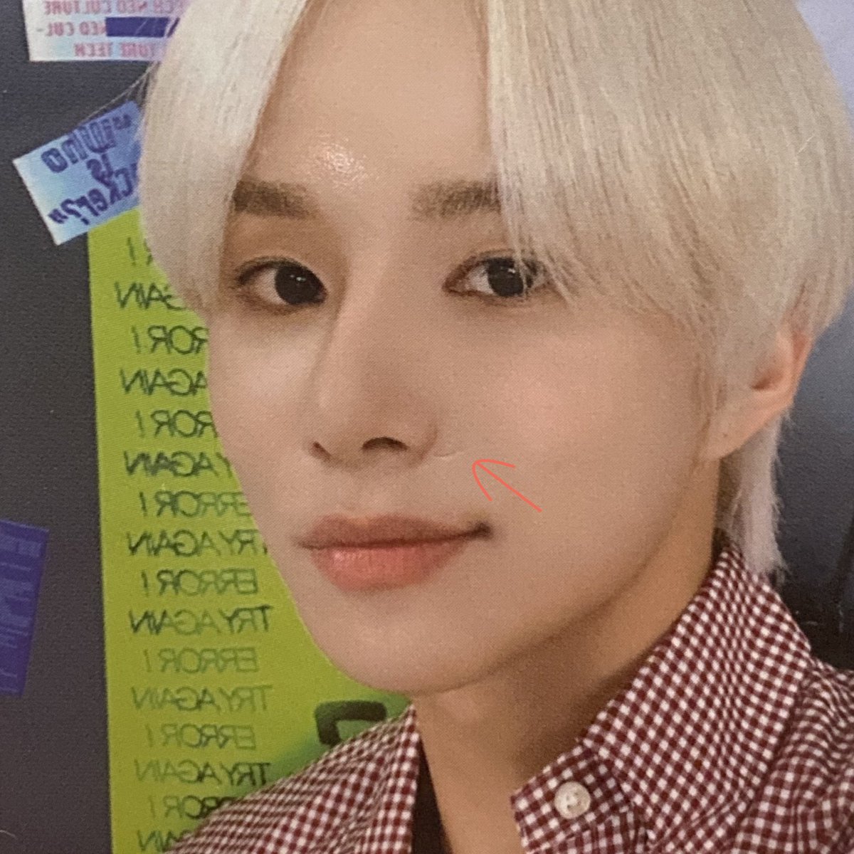 49x89_'s tweet photo. >>> 구매 시 참고❕
⚠️하자에 예민하신 분은 다른 거 구매하세요!

하자❌
1-2번째 사진과 같이 '빛 아래서 보이는 것' 또는 공정상 생길 수 있는 것

하자⭕️
3-4번째 사진과 같이 찍힘, 오염 등의 명확히 눈에 띄는 것, 빛 비추지 않아도 보이는 것 https://t.co/NMnQZhSaRD